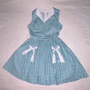Rockabilly 37” waist country pinup gingham dress with pockets! Never worn! Cute!
